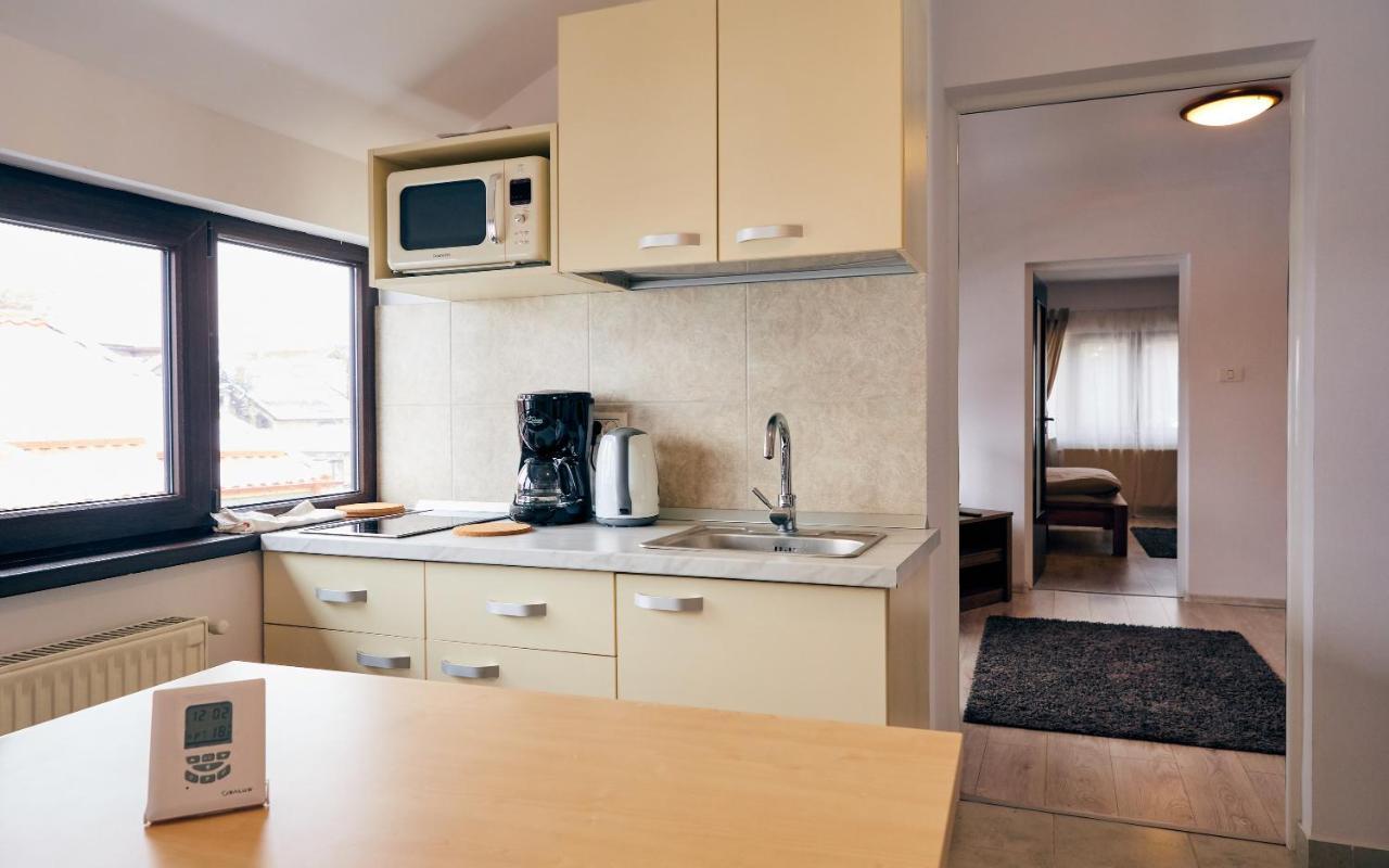 Apartament Modern Braşov Esterno foto