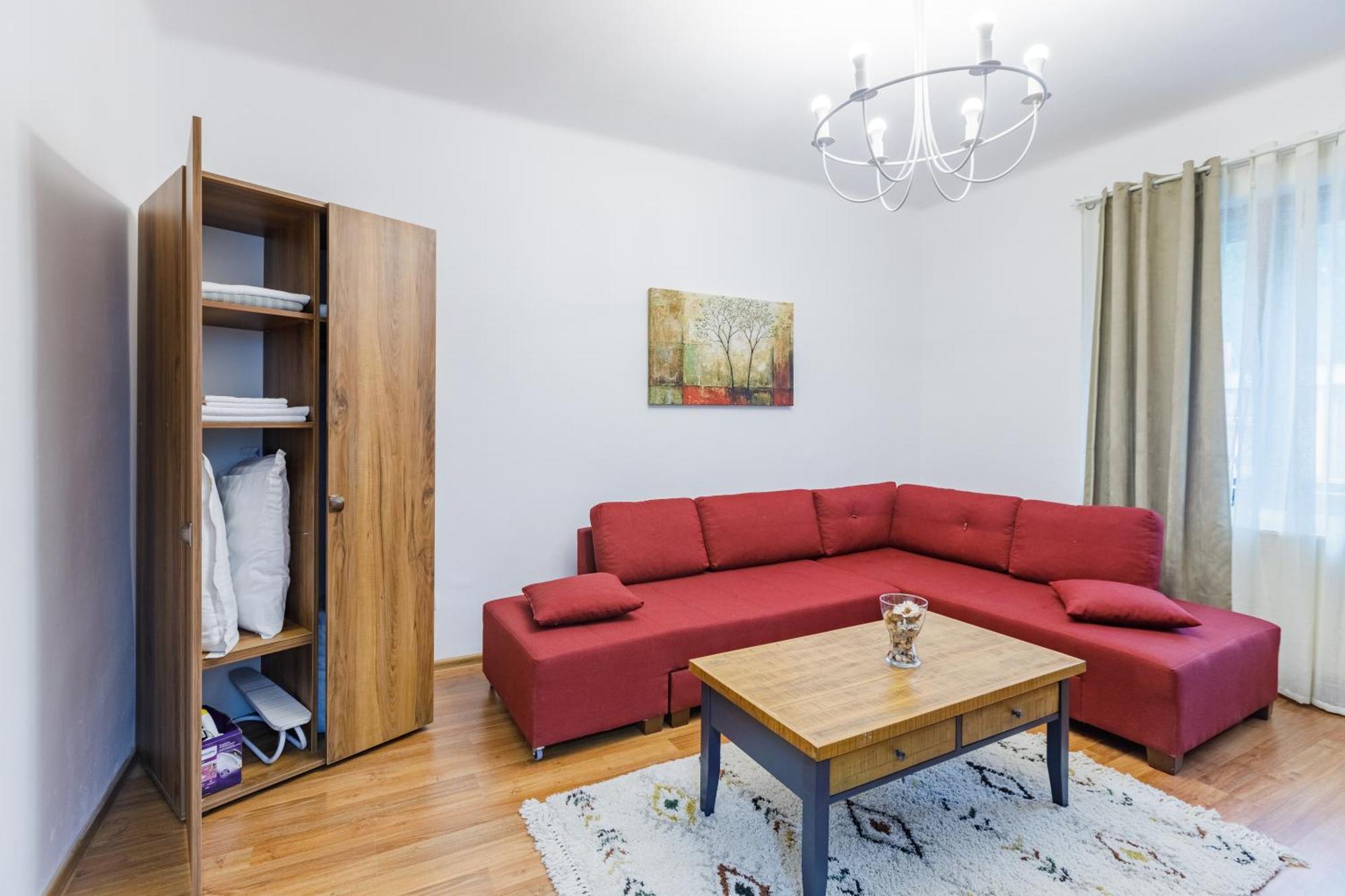Apartament Modern Braşov Esterno foto